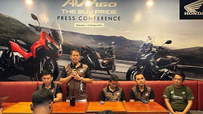 Launching ADV 160 The SUV Pride