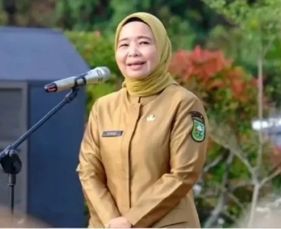 Kepala Bapenda Riau, Ninno Wastikasari.