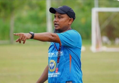 Pelatih PSPS Pekanbaru, Akhyar Ilyas.(foto: int)