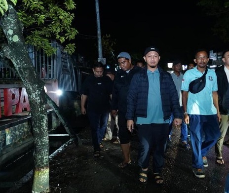 Wako Pekanbaru Agung Nugroho cek banjir.