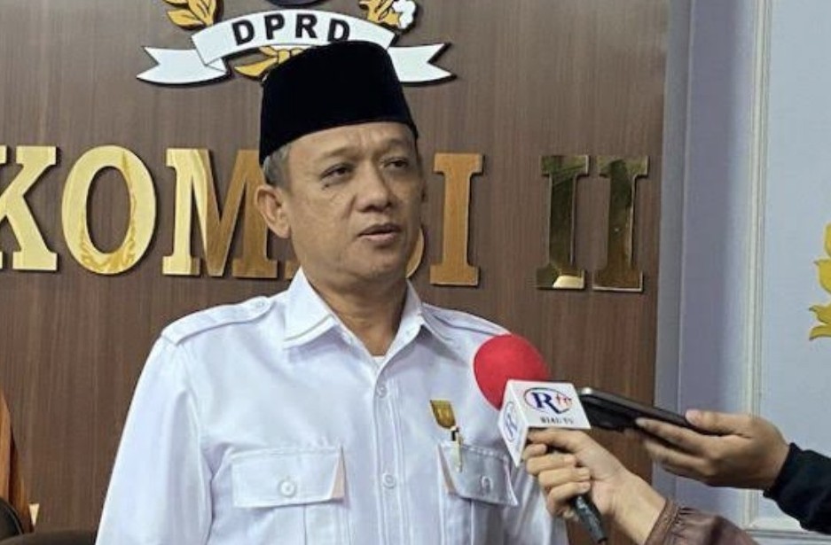 Ketua Komisi II DPRD Kota Pekanbaru, Zainal Arifin (foto/int)