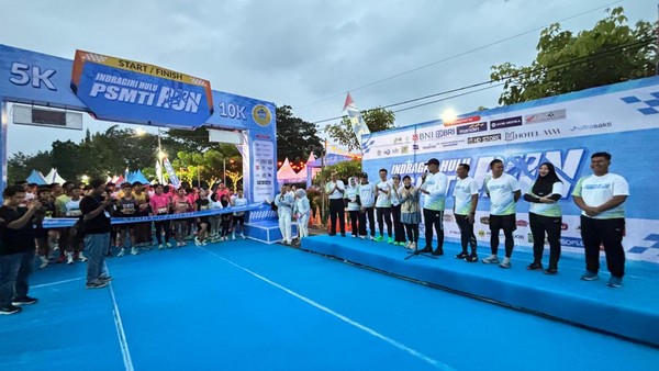 PSMTI Run pererat persatuan, ribuan warga berlari bersama di Indragiri Hulu (foto/ist)