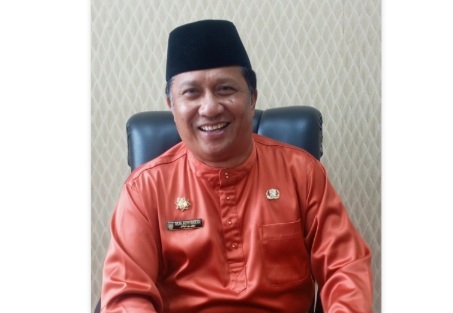 Kepala Satpol PP dan Linmas Rohil, Acil Rustianto (foto/afrizal)