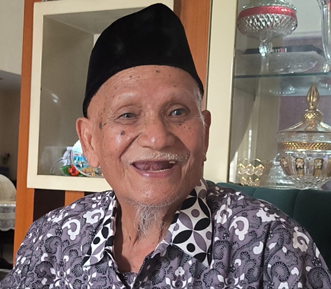 Sejarawan Riau, Profesor Suwardi MS.