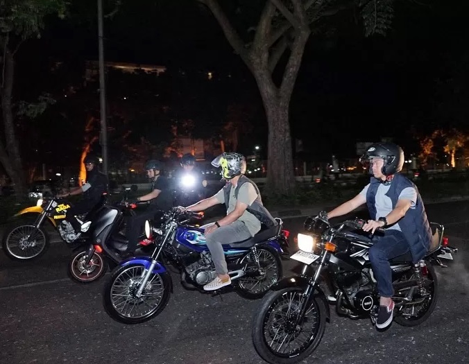 ilustrasi: Wako Pekanbaru Agung Nugroho saat melakukan pengecekan keamanan Kota Pekanbaru menggunakan sepeda motor, baru-baru ini.