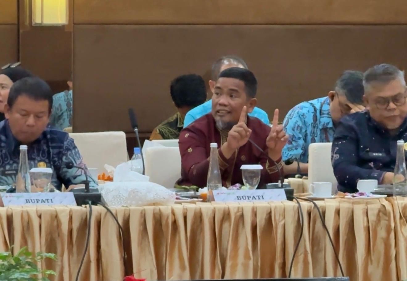 Bupati Pelalawan, Zukri menghadiri Kunker Komisi II DPR RI (foto/Andy)