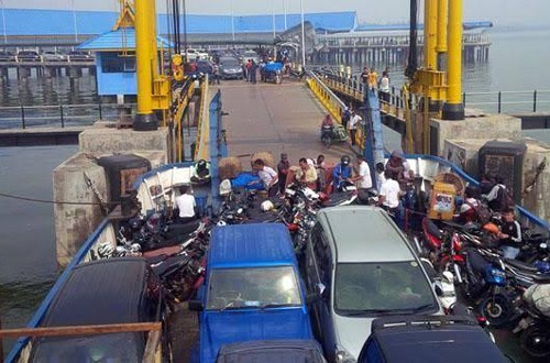 Penyeberangan Rupat–Dumai Lumpuh karena Armada RoRo Kurang.(ilustrasi/int)