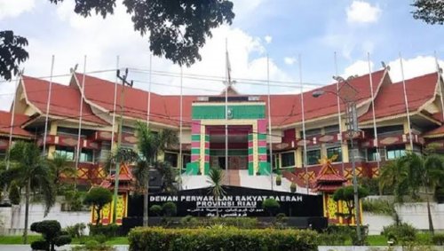 Komisi I DPRD Riau tuntaskan fit and propertest komisioner KPID dan KI Riau.(ilustrasi/int)
