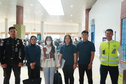 Imigrasi Pekanbaru deportasi WNA Malaysia.(foto: mcr)