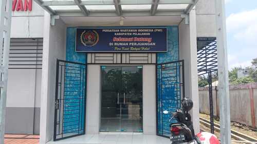 Gedung Jurnalis Pelalawan. (Foto: Andy Indrayanto)