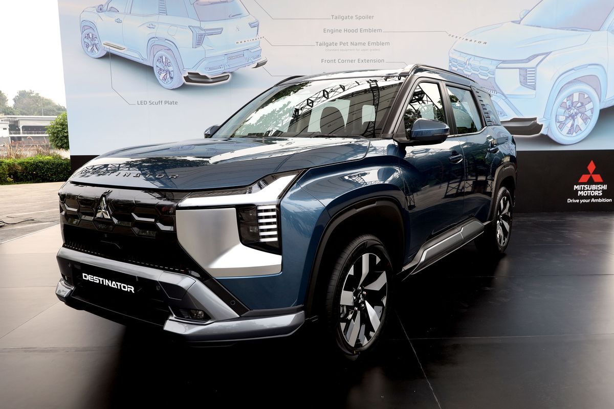Mitsubishi All-New Destinator.
