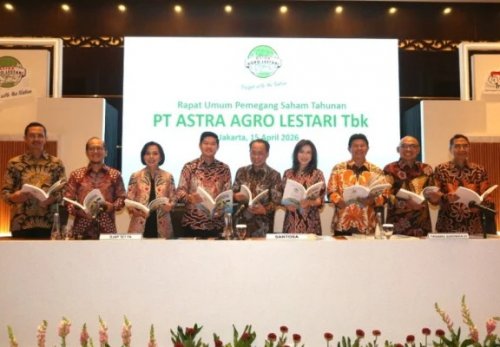 Jajaran direksi dan komisaris PT Astra Agro Lestari Tbk. (AALI) dalam RUPS Tahunan di Jakarta, Rabu (15/4/2026). 