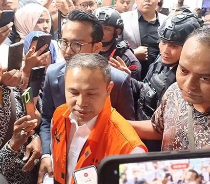 Gubernur Riau nonaktif, Abdul Wahid.