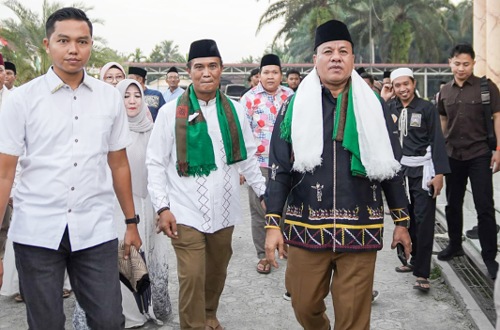 Bupati Kuansing, Suhardiman Amby.(foto: ultra/halloriau.com)