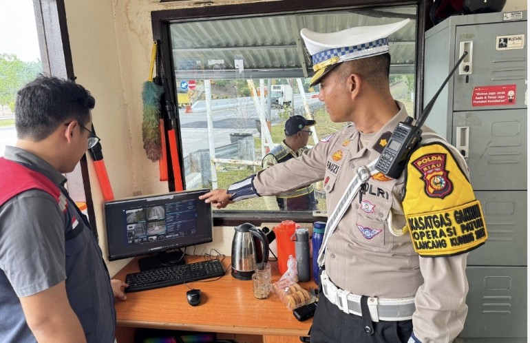 19 pengemudi terjaring razia speed gun di Tol Pekanbaru-Dumai (foto/rri)