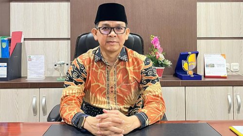 Kepala Kantor Wilayah Kementerian Agama (Kemenag) Provinsi Riau, Defizon (foto/ist)