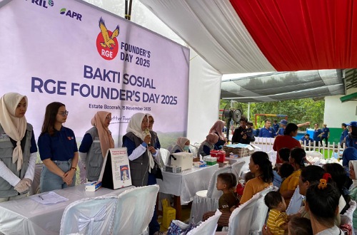 Sosialisasi dan imunisasi pada  rangkaian kegiatan Founder