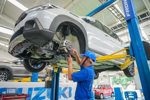 Suzuki mengimbau para pemilik kendaraan Suzuki untuk segera melakukan pemeriksaan menyeluruh di bengkel resmi pascamudik. (Foto: Istimewa)