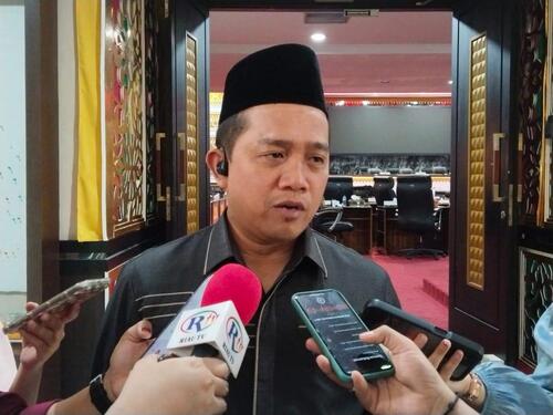 Ketua DPRD Kota Pekanbaru Muhammad Isa Lahamid. (Foto: Mimi Purwanti)