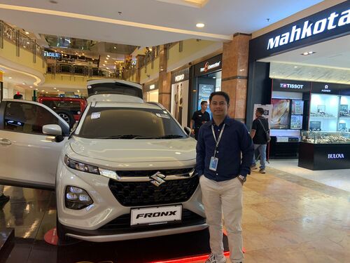 Suzuki Indomobil Sales menggelar pameran di Mall SKA Pekanbaru hingga 28 September 2025. (Foto: Meri Yindani)