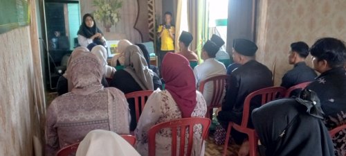 Puskesmas Bagansiapiapi memberikan pembekalan bagi calon pengantin dalam program bimbingan perkaeinan (Binwin) dikantor KUA Bangko (foto/afrizal)