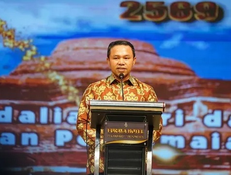 Gubernur Riau H. Abdul Wahid