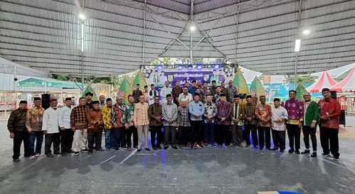 Wabup Pelalawan, Husni Tamrin, menghadiri acara silaturahmi dan Halal Bihalal IMKP Pekanbaru. (Foto: Andy Indrayanto)