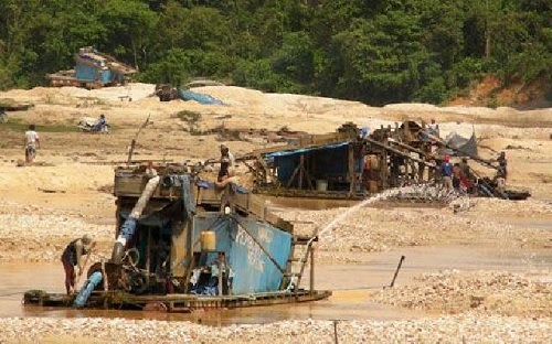 Aktivitas tambang emas ilegal di Kabupaten Kuansing.(ilustrasi/int)