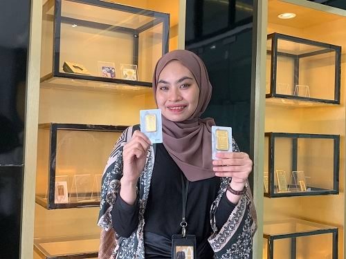 Harga emas batangan 1 gram di Pekanbaru, Riau jatuh hari ini (foto/int)