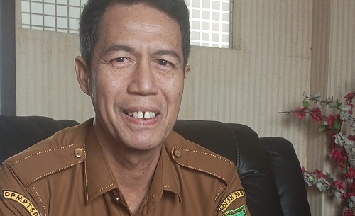 Plt Kepala DPMPTSP Rohil, Asuar.(foto: afrizal/halloriau.com)