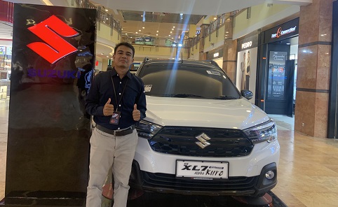 Suzuki BIT hadirkan XL7 Hybrid Alpha Kuro di Mal SKA Pekanbaru.(foto: meri/halloriau.com)