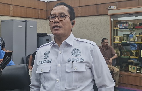 Ketua Komisi III DPRD Riau, Edi Basri.(foto: fitri/halloriau.com)