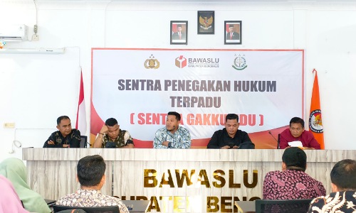 Kegiatan rakor Bawaslu Bengkalis.(foto: zulkarnaen/halloriau.com)
