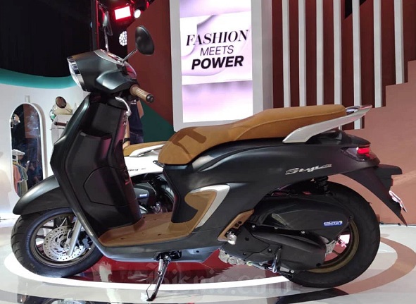 Honda Stylo 160.