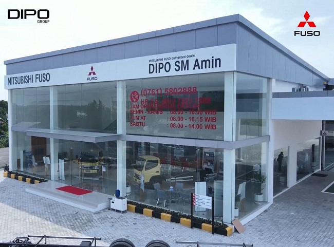 Bengkel Siaga 24 Jam Mitsubishi Fuso di dealer PT Dipo Internasional Pahala Otomotif Pekanbaru yang berlokasi di Jalan SM Amin, Kota Pekanbaru.