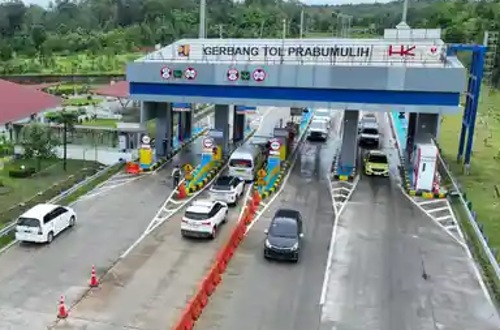 Peningkatan trafik di ruas Tol Sumatera jelang mudik lebaran mulai terlihat.(foto: tribunpekanbaru.com)