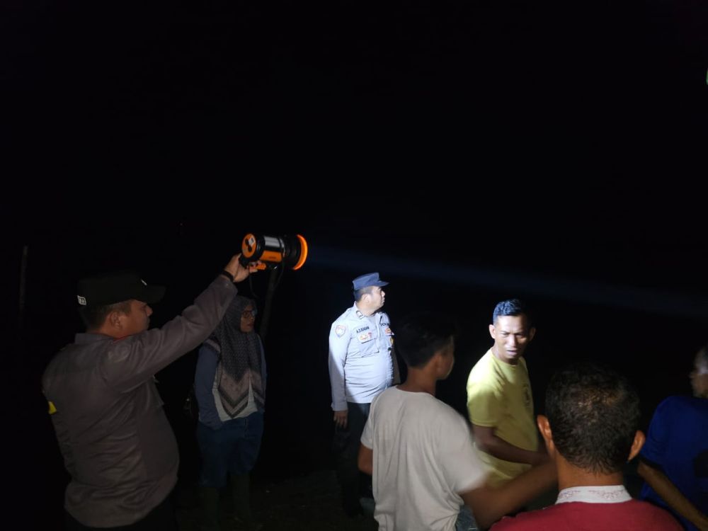 Nelayan diterkam buaya di Sungai Rokan, Rohil.(foto: mcr)