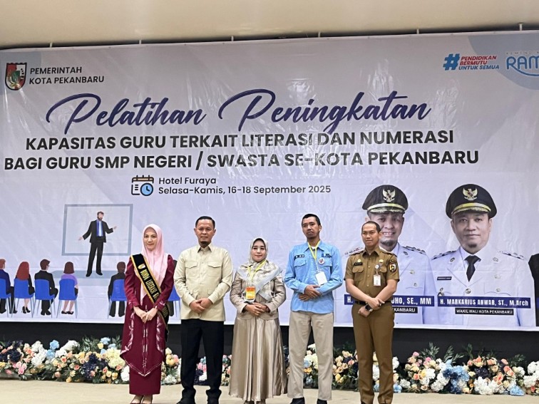 Wako Agung Nugroho dorong guru jadi motor perubahan di Pekanbaru (foto/dini)
