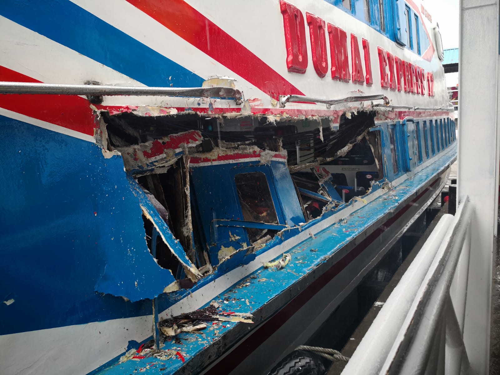 Kecelakaan kapal bertabrakan di Selatpanjang