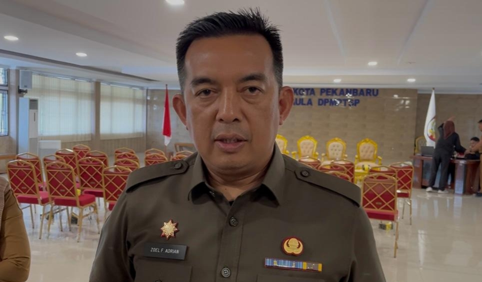 Kepala Dinas Sosial (Dinsos) Kota Pekanbaru, Zulfahmi Adrian, AP, M.Si (foto/Tata)