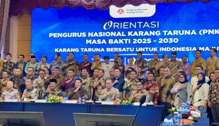 Ponakan Presiden Prabowo, Budisatrio angkat dr Irvan Herman jadi pengurus nasional Karang Taruna (foto/ist)