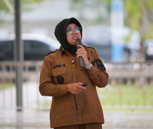 Bupati Siak, Afni Zulkifli.