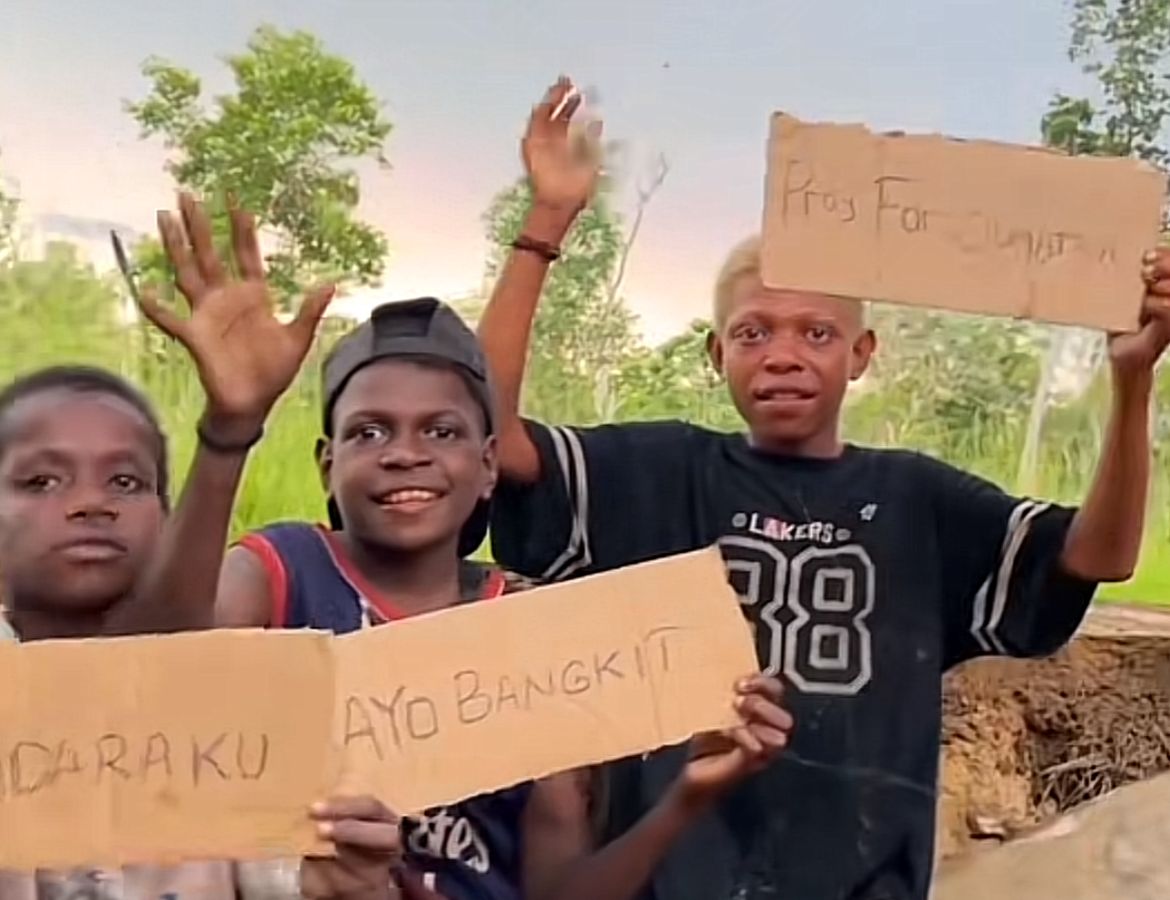 Dukungan dan bantuan mengalir dari timur untuk barat Indonesia (foto/ist)