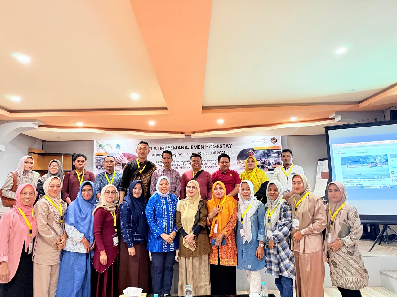 Kemenpar dan STP Riau gelar pelatihan manajemen homestay di Taluk Kuantan, Kuansing (foto/ist)