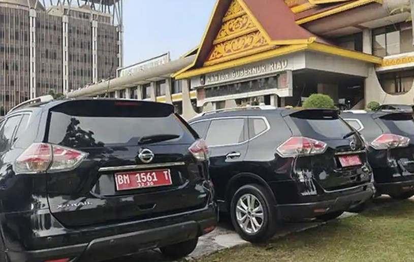 Pemprov Riau bakal terapkan WFH ke ASN dan pemakaian mobil dinas dibatasi (foto/tribunpku)