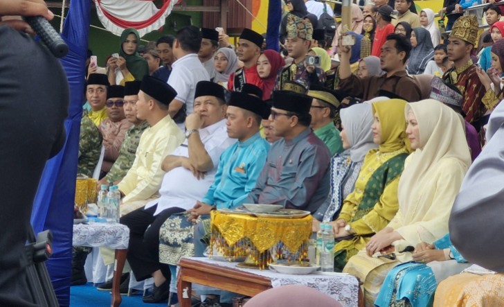 Plt Gubri, SF Hariyanto hadiri Petang Belimau di Rumah Singgah Tuan Kadi, Pekanbaru (foto/fitri)
