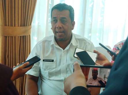  Kepala Dinas Tenaga Kerja dan Transmigrasi Provinsi Riau, Roni Rahmat (foto/ist)
