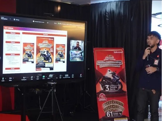 Telkomsel mengumumkan pemenang program loyalitas Juragan Internet Area Sumatera.