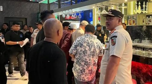 Razia tempat hiburan malam di Pekanbaru beberapa waktu lalu (foto/tribunpku)