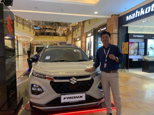 Pameran Suzuki Fronx SGX di salah satu mal di Pekanbaru, beberapa waktu lalu. Foto Ist
